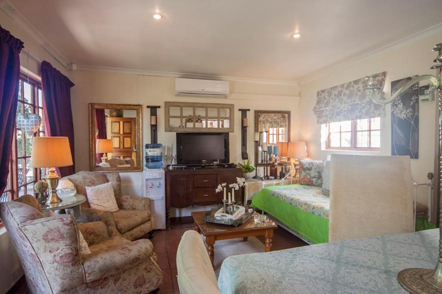 79 On Ridge Bed & Breakfast Pietermaritzburg Luaran gambar